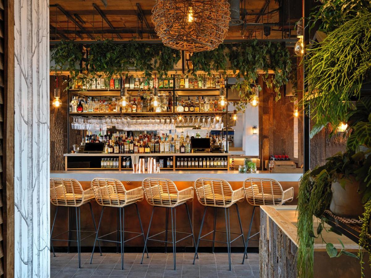 Treehouse Hotel Лондон Экстерьер фото
